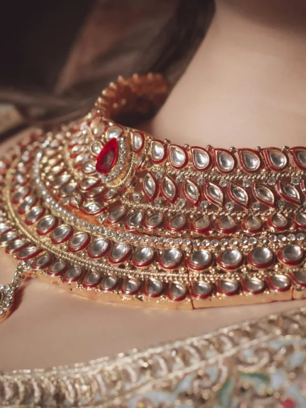 Noor Diamond Pendant Set